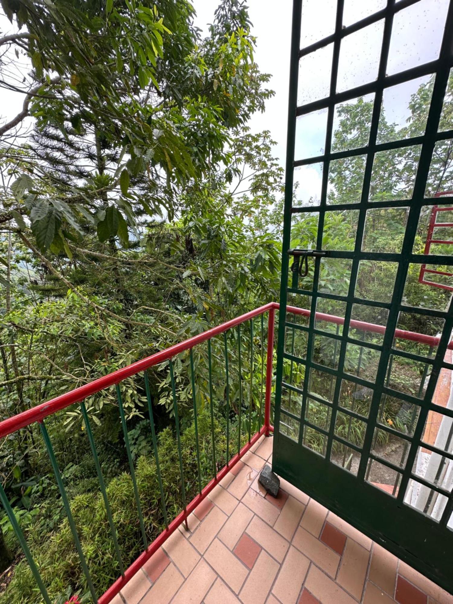 Eco Lodge La Juanita La Linda エクステリア 写真